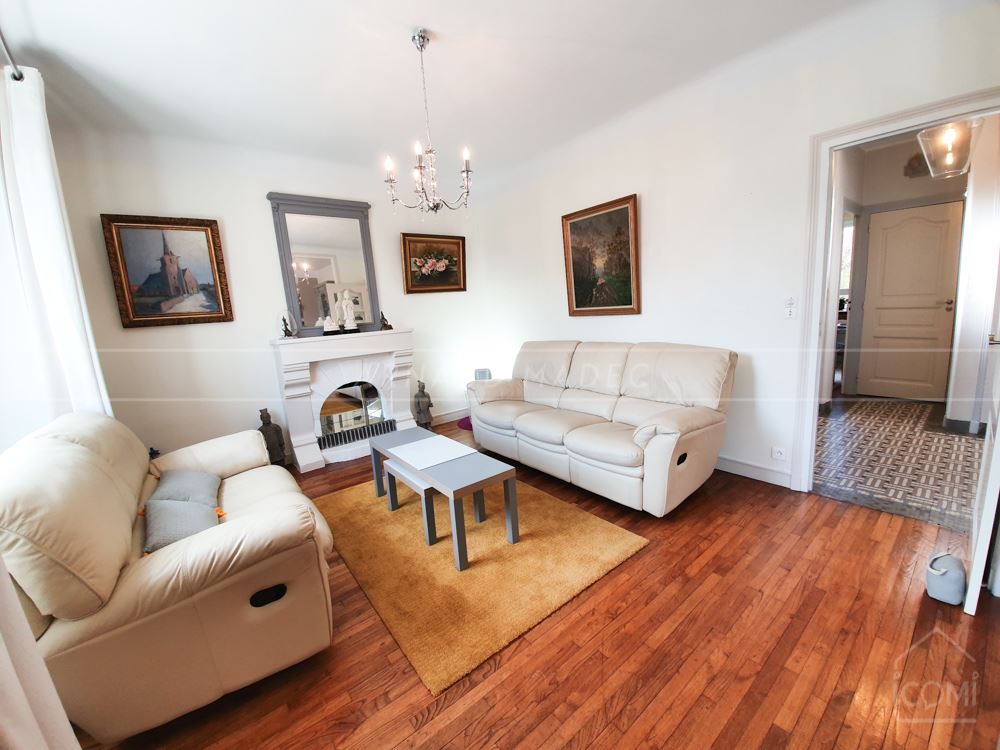 MAISON DES ANNEES 30 - 4/5 CHAMBRES - CHARME - AUTHENTICITE - COUP DE COEUR - CALME photo 3