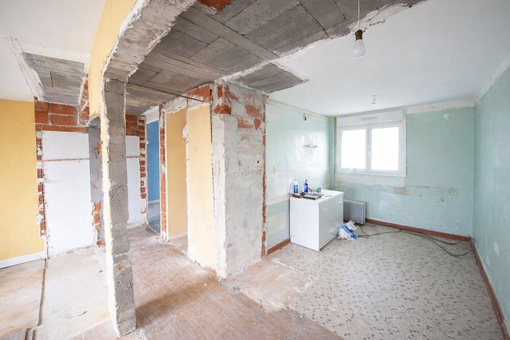 LESNEVEN - APPARTEMENT - 92 M2 - 4 PIECES photo 2