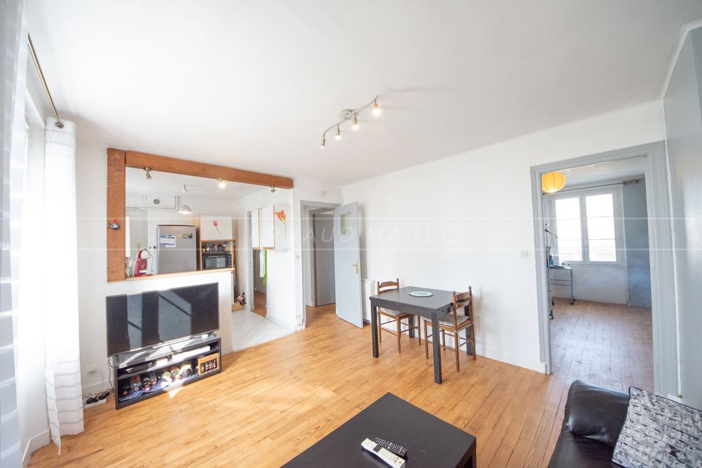 APPARTEMENT -T3 - DERNIER ETAGE - DALLE BETON - FAIBLES CHARGES