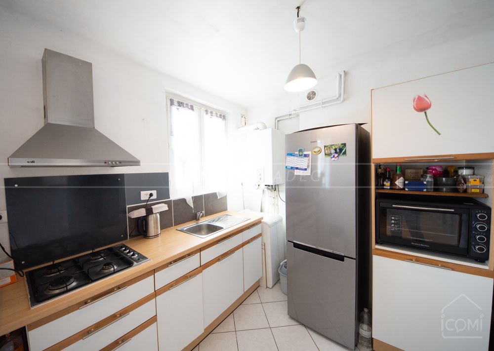 APPARTEMENT -T3 - DERNIER ETAGE - DALLE BETON - FAIBLES CHARGES photo 3