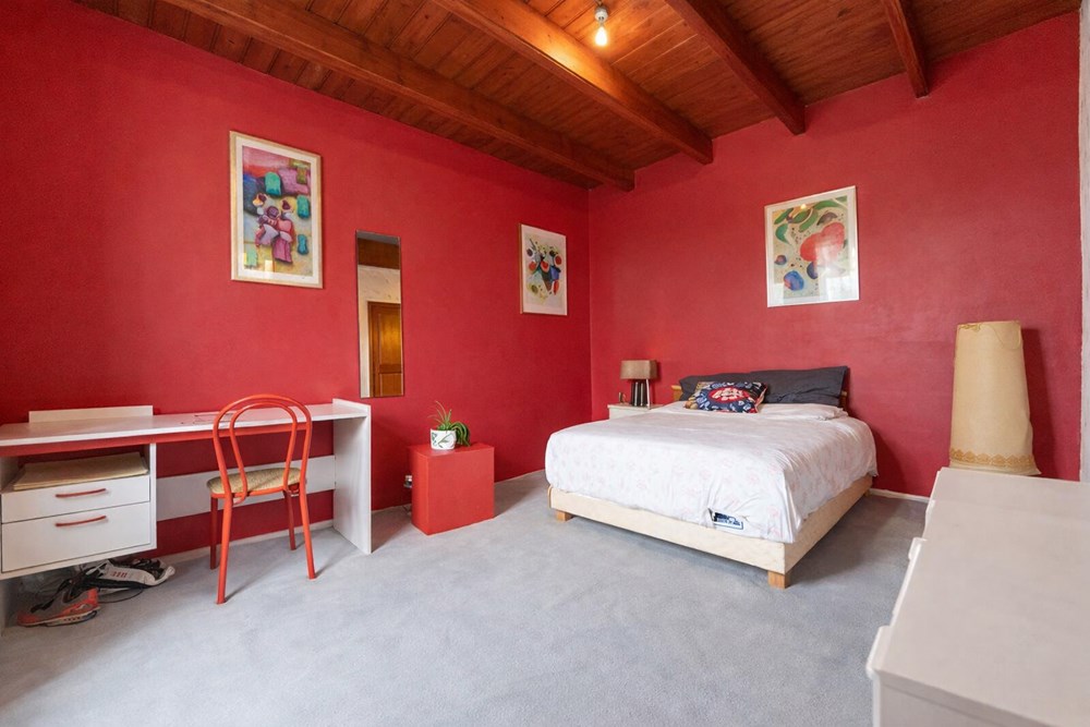 MAISON - 2 CHAMBRES ( POSSIBLE 3-4)- PROCHE CENTRE VILLE- QUARTIER CALME- TERRAIN CLOS ET ARBORE photo 4