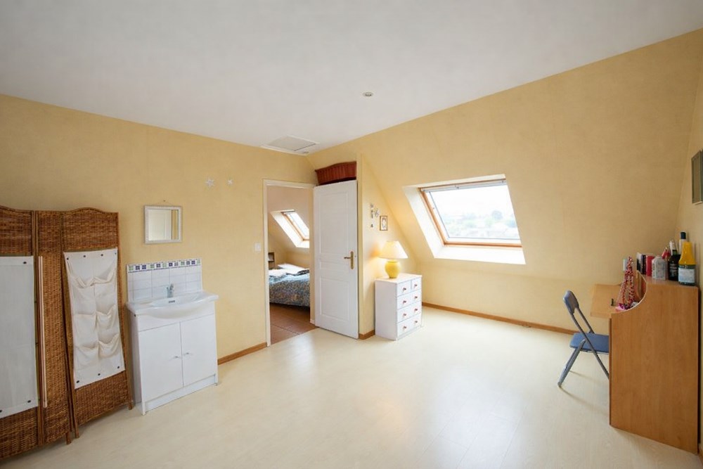 MAISON CONTEMPORAINE DE 140M² - 3/4 - PIECE DE VIE DE +50M² - CALME - PROXIMITE CENTRE ET PLAGES (200M) photo 5