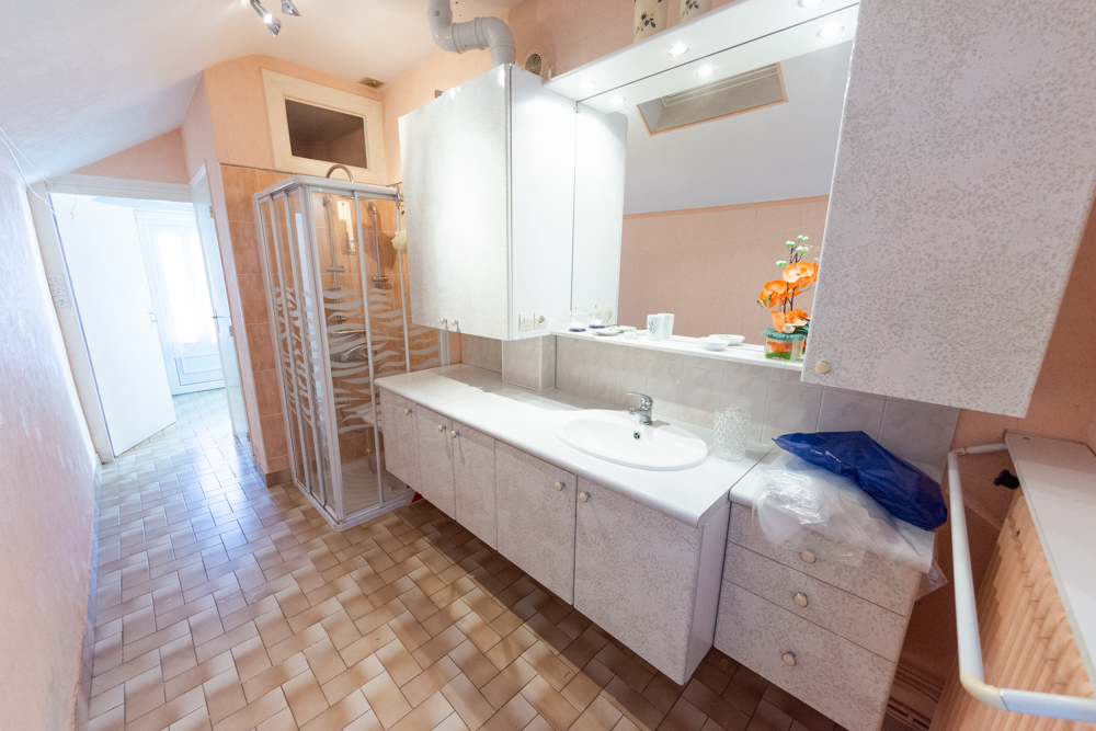 MAISON T4 80M² DE PLAIN PIED DANS UN SECTEUR RECHERCHE AVEC 2 CHAMBRES, UN PATIO ET UN GARAGE photo 5