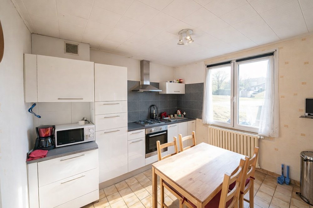 MAISON T5 DE 110 M² - 3/4 CHAMBRES - TERRAIN DE 1000 M² - TRES BEAU POTENTIEL photo 3