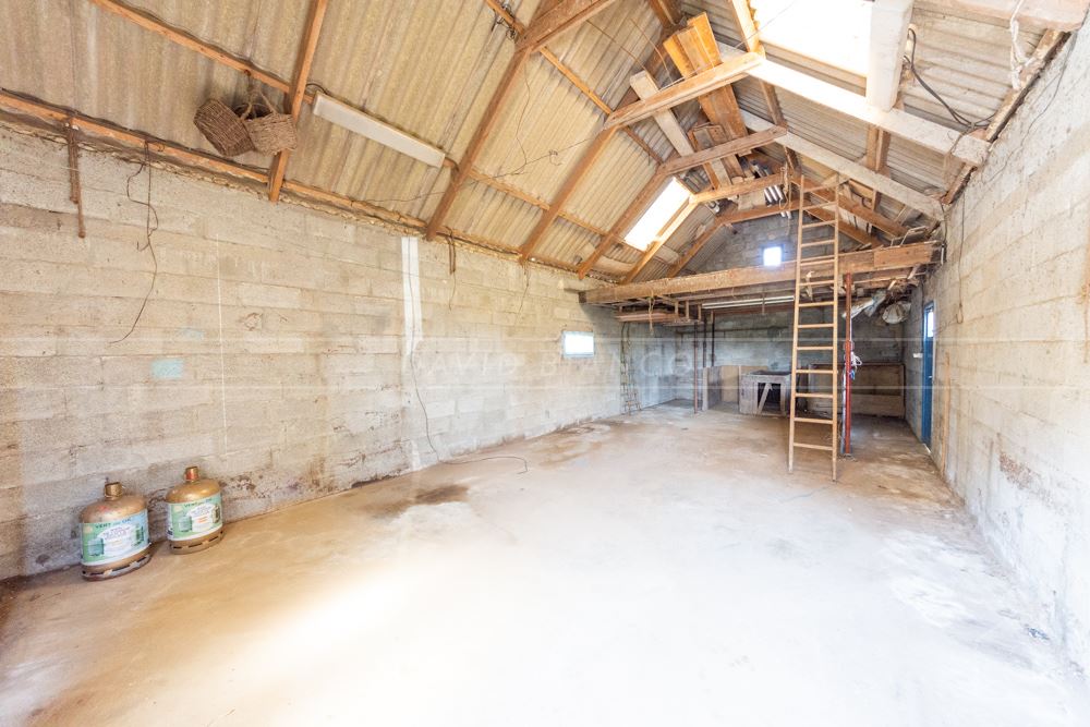 MAISON - ........................................................................................................................................ photo 4