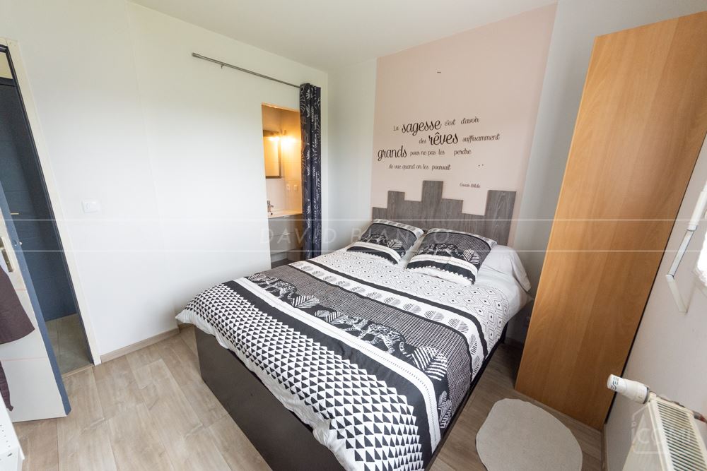 MAISON INDIVIDUELLE T6 110M² DE 2015 SUR TERRAIN DE 450M² AVEC ACCES PMR, GARAGE, TERRASSE photo 5