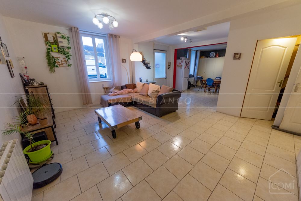MAISON DE VILLE T5 DE 150M² - 4 CHAMBRES DONT UNE SUITE PARENTALE - GARAGE - BEAU POTENTIEL photo 4