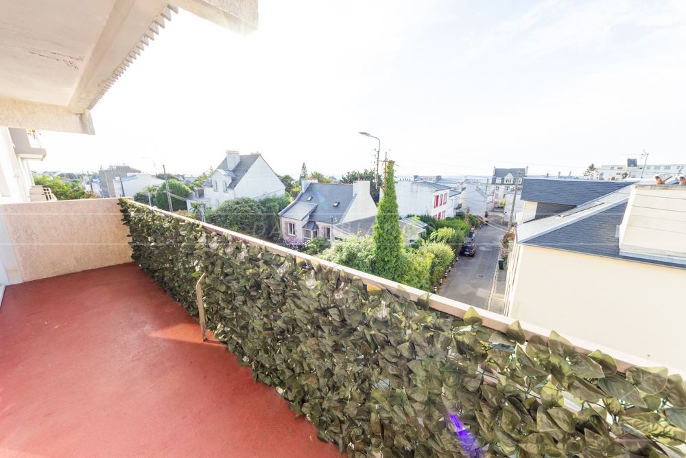 APPARTEMENT T6 116M² AVEC BALCON VUE MER, ASCENSEUR, DALLE BETON, SUITE PARENTALE, GARAGE, CAVE ET PLACE DE PARKING PRIVEE photo 4