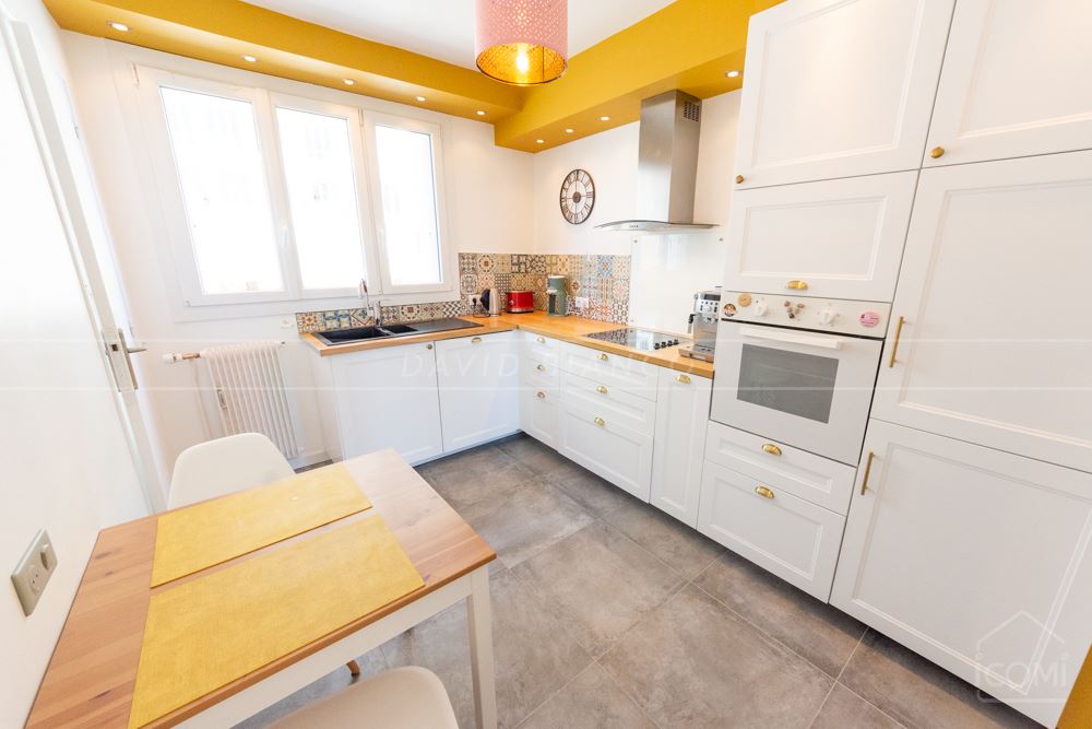 APPARTEMENT T4 75M² DALLE BETON AVEC BALCON VUE DEGAGEE - 2 CHAMBRES - AUCUNS TRAVAUX photo 3