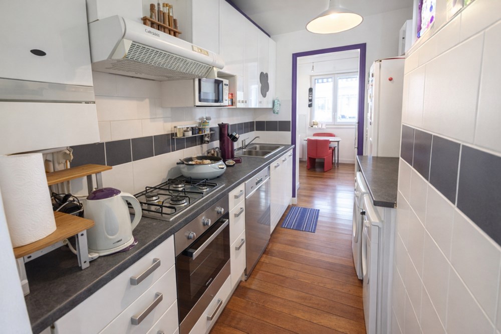 APPARTEMENT T1 BIS DE 38M² AU 4EME ET DERNIER ETAGE AVEC CAVE ET LOCATAIRE EN PLACE - RENDEMENT LOCATIF INTERESSANT photo 2