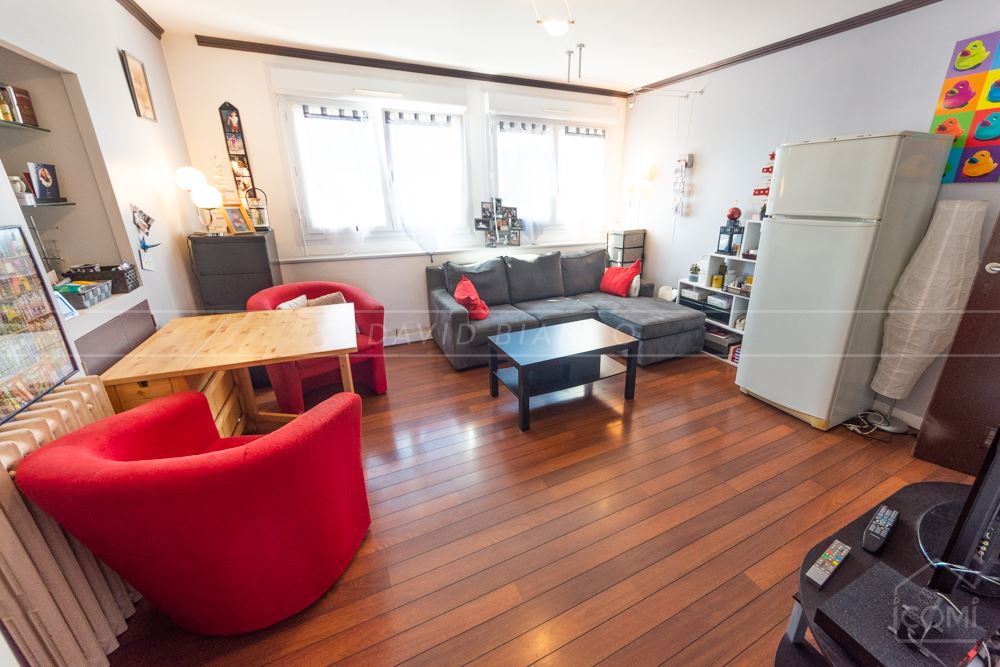 APPARTEMENT T1 BIS DE 38M² AU 4EME ET DERNIER ETAGE AVEC CAVE ET LOCATAIRE EN PLACE - RENDEMENT LOCATIF INTERESSANT photo 4