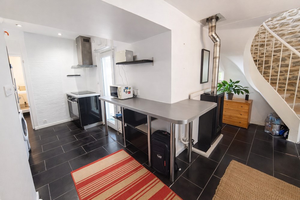 MAISON DE VILLE DE 1940 58M² T3 AVEC 2 SUITES PARENTALES ET UN LOCATAIRE EN PLACE photo 2