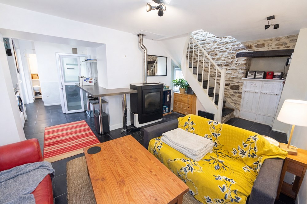 MAISON DE VILLE DE 1940 58M² T3 AVEC 2 SUITES PARENTALES ET UN LOCATAIRE EN PLACE photo 3
