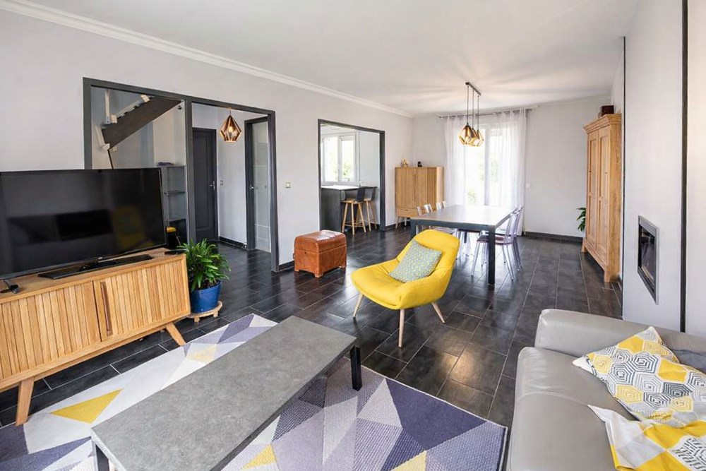 MAISON INDIVIDUELLE T6 DE 135M² SUR TERRAIN CLOS DE 500M² AVEC GARAGE EN IMPASSE photo 3