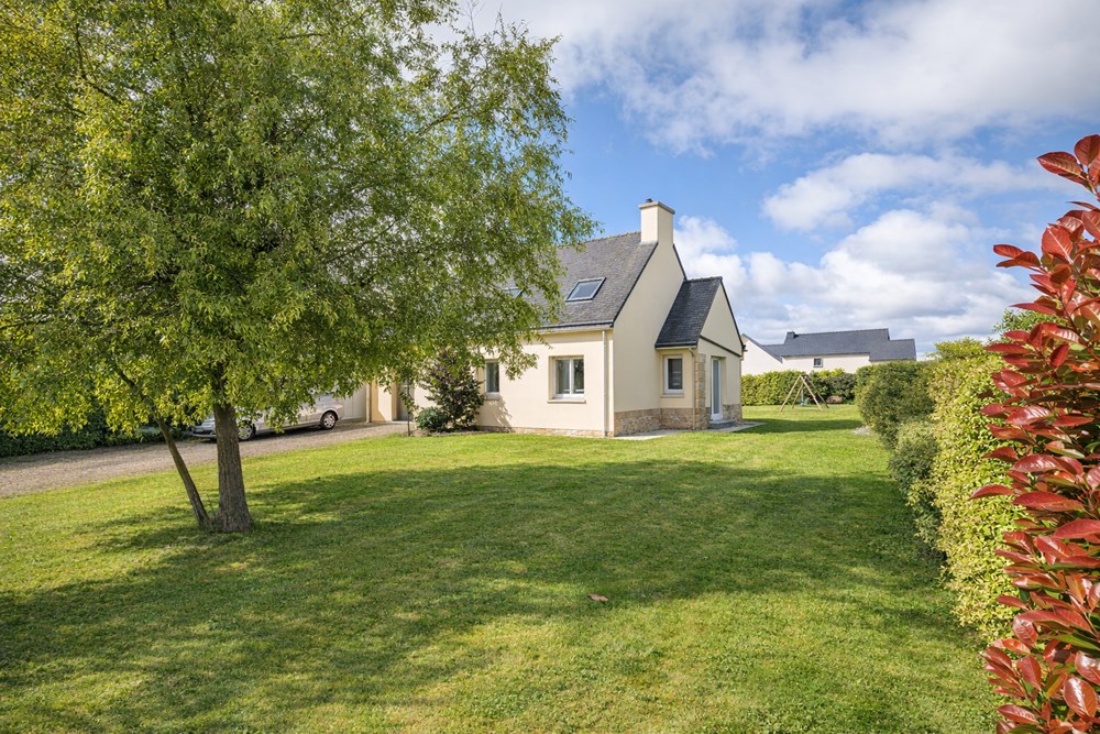 MAISON - GRANDE PIECE DE VIE - 5/6 CHAMBRES - JARDIN CLOS : 800 M2 - GARAGE - CELLIER - CALME photo 5
