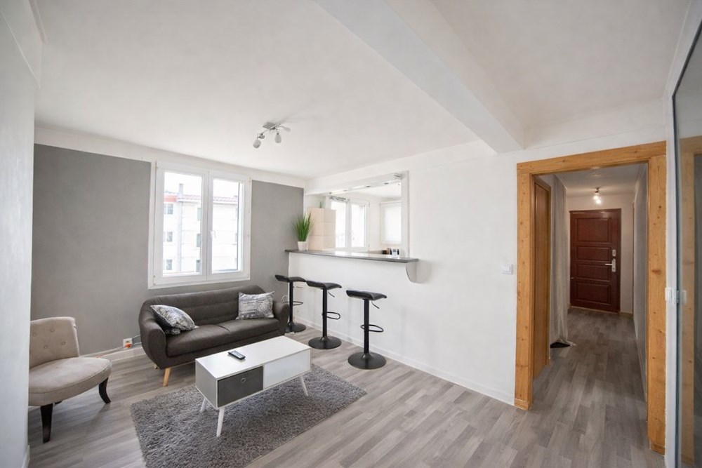 SUPERBE APPARTEMENT DE 63M² - 3 CHAMBRES - PROCHE CENTRE VILLE - EN IMPASSE - 3EME ETAGE photo 3