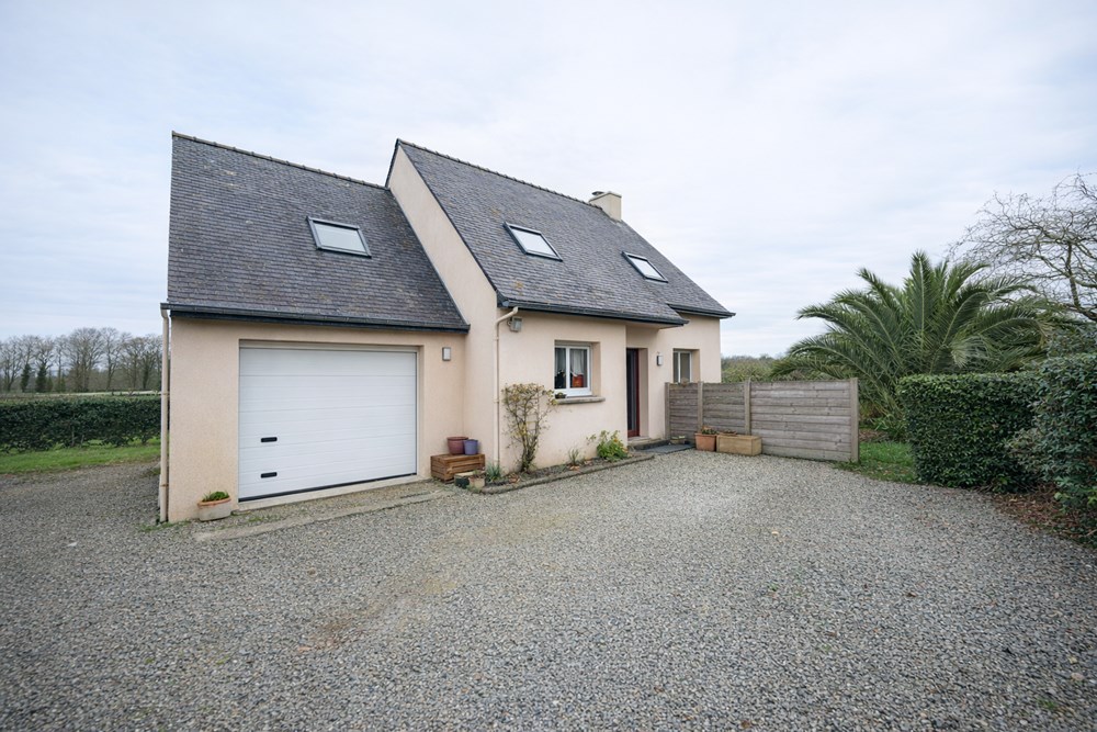 MAISON 105 M² - 4 CHAMBRES - GARAGE - IMPASSE - JARDIN 600M² - PIECE DE VIE 42 M²