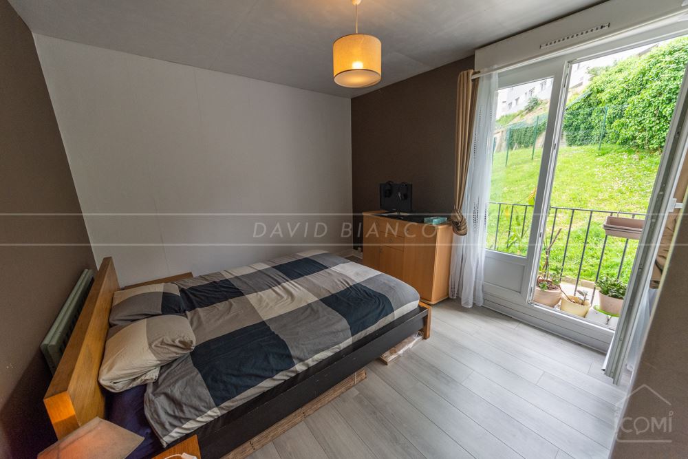 APPARTEMENT T4 80M² - DALLE BETON - NOMBREUX RANGEMENTS - FIBRE - GARAGE EN OPTION photo 5