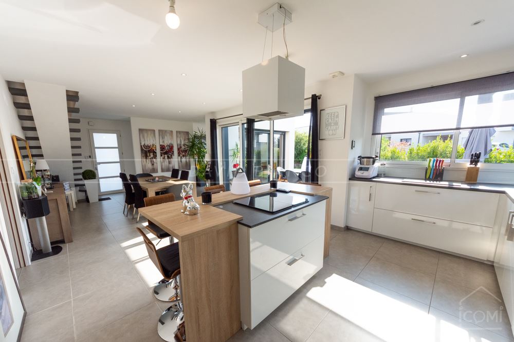 MAISON INDIVIDUELLE RECENTE DE 2015 T6 DE 120M² AVEC GARAGE SUR TERRAIN DE 450M² photo 5