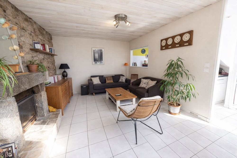 MAISON DE VILLE INDIVIDUELLE T3 DE 83M² AVEC JARDIN BIEN EXPOSE EN PLEIN CENTRE photo 4