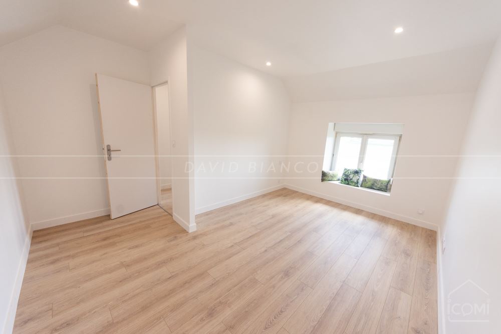 MAISON DE VILLE INDIVIDUELLE T4 70M² AVEC TERRASSE ENTIEREMENT RENOVEE PROCHE MER photo 4