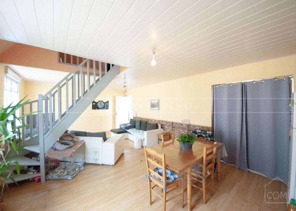 IMMEUBLE - RENDEMENT LOCATIF INTERRESANT - 2 APPARTEMENT 45M² ET 95M² - PROCHE MER - LOCATAIRES EN PLACE