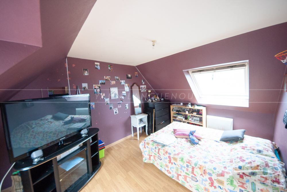 IMMEUBLE - RENDEMENT LOCATIF INTERRESANT - 2 APPARTEMENT 45M² ET 95M² - PROCHE MER - LOCATAIRES EN PLACE photo 3