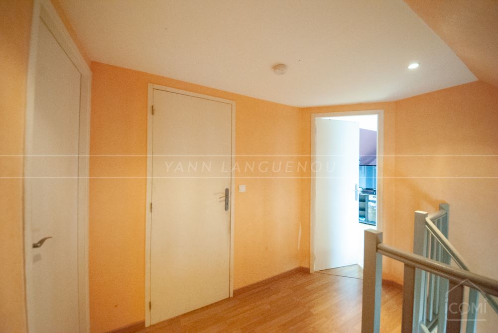 IMMEUBLE - RENDEMENT LOCATIF INTERRESANT - 2 APPARTEMENT 45M² ET 95M² - PROCHE MER - LOCATAIRES EN PLACE photo 4
