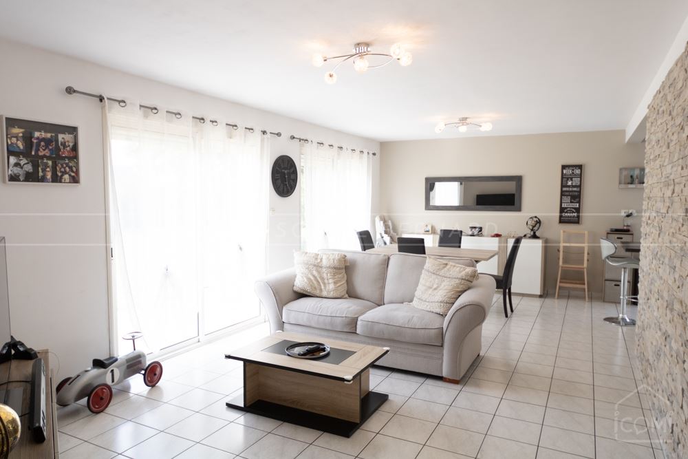 MAISON - T5 - 4 CHAMBRES ( 5 POSSIBLE) - 135M² - GRAND TERRAIN -GARAGE - BIEN RARE - photo 2