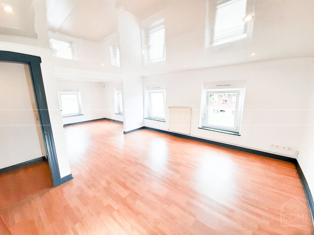 APPARTEMENT 105M² - 3 CHAMBRES - SUPERBE PIECE DE VIE - REFAIT A NEUF - PETITE COPROPRIETE DE 2 ETAGES photo 4