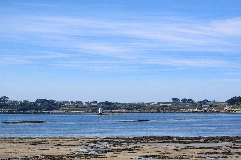 PROPRIETE 200 M² - VUE MER EXCEPTIONNELLE - TERRAIN +2000M² - CALME - INTIMITE GARANTIE - RARE photo 3