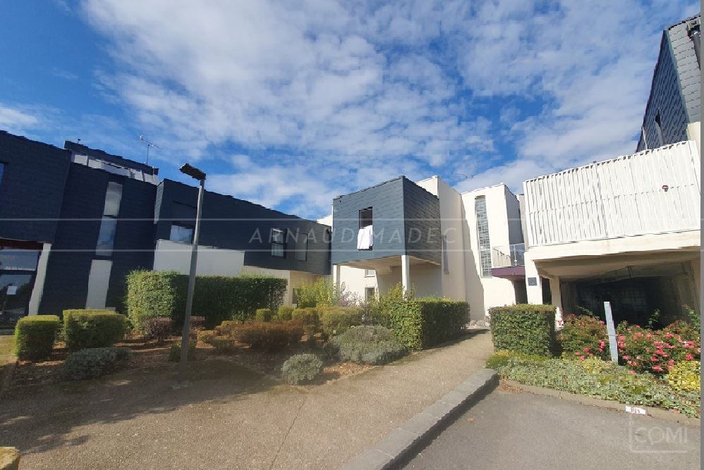 APPARTEMENT T1B/T2 - PIECE DE VIE TRIPLE - CUISINE US - TERRASSE - PARKING - AUCUN TRAVAUX - RARE ! photo 3