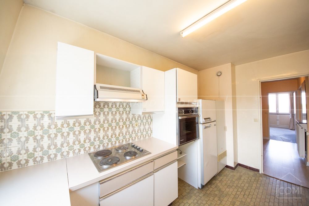 APPARTEMENT DUPLEX T5 - PIECE DE VIE DE 40M² - PARKING - ASCENSEUR - DERNIER ETAGE - RARE - IDEAL FAMILLE OU COUPLE photo 5