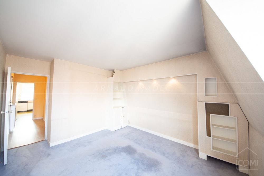 APPARTEMENT DUPLEX T5 - PIECE DE VIE DE 40M² - PARKING - ASCENSEUR - DERNIER ETAGE - RARE - IDEAL FAMILLE OU COUPLE photo 4
