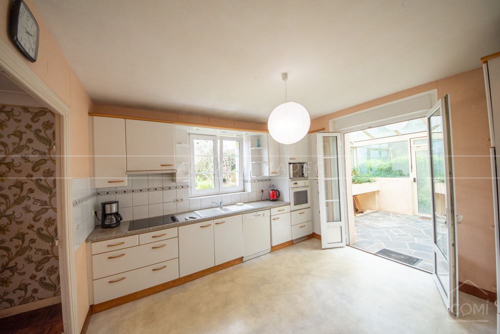 MAISON DE 150M² AVEC 5CH - TERRAIN DE +1400M² - CALME - BEL ESPACE DE VIE APRES DECLOISONNEMENT - RARE photo 4