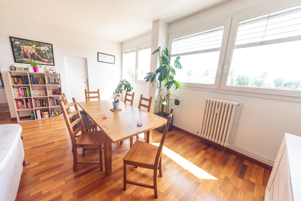 APPARTEMENT T4 92M² LUMINEUX EXPOSE SUD 2 CHAMBRE (3EME POSSIBLE) AVEC GARAGE EN LOCATION POSSIBLE photo 5