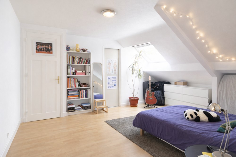APPARTEMENT - T2 - DERNIER ETAGE - 40M2 - 1 CHAMBRE - HYPER CENTRE DE BREST - POTENTIEL - BIEN RARE photo 4