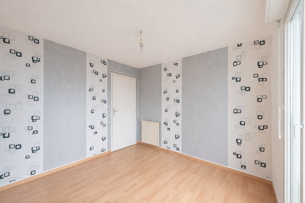APPARTEMENT 65 M² - LUMINEUX - 2 CHAMBRES - VUE DEGAGEE - SECTEUR CALME - PROCHE COMMODITES photo 5