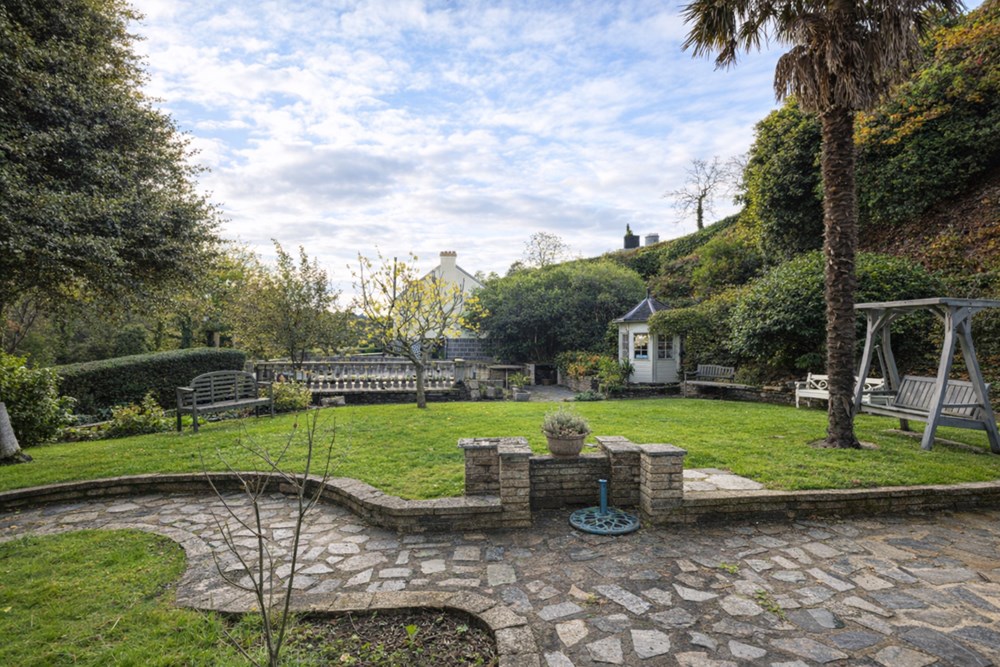 MAISON ANNEE 50 - 137M² - 4 CHAMBRES ( 5 POSSIBLE) - GRAND TERRAIN - COUP DE COEUR - BIEN RARE photo 5
