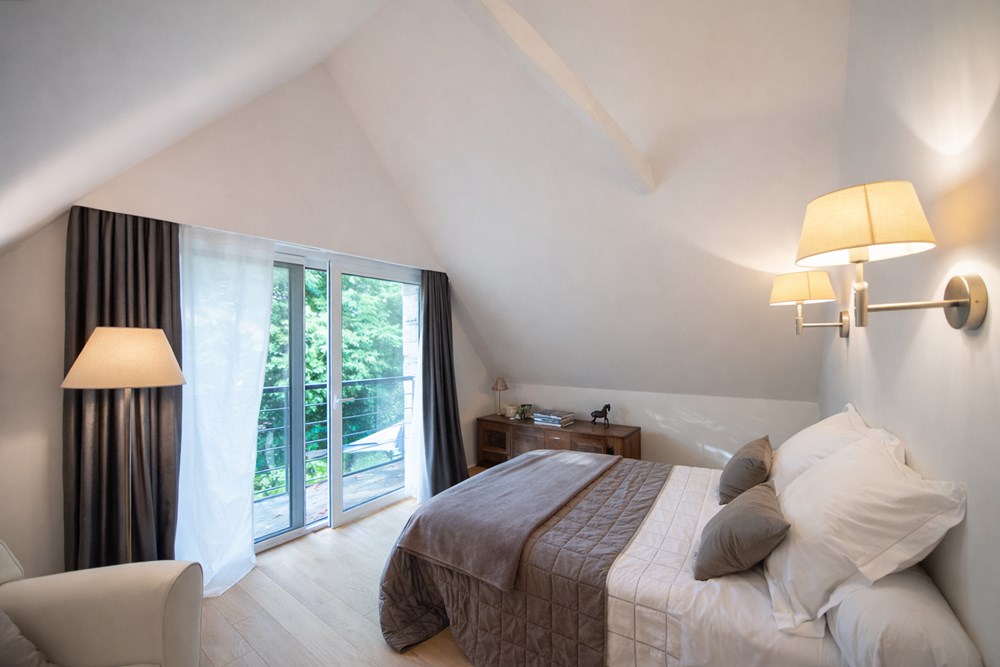 PROPRIETE DE CHARME DU XVIII - 300M² HABITABLE - 5 CHAMBRES - PISCINE - PARC ARBORE - POTAGER - CALME photo 5