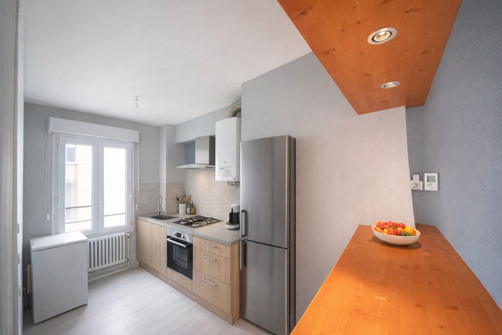 APPARTEMENT T2 DE 44M² AVEC CAVE - PETITE COPROPRIETE - 1 CHAMBRE POSSIBLE 2 - BELLE PIECE DE VIE - DERNIER ETAGE photo 2
