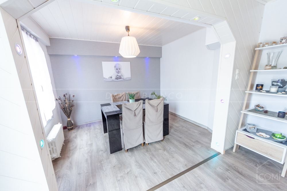 MAISON T6 DE 110M² - TERRASSE SANS VIS A VIS - JARDIN CLOS - BELLE PIECE DE VIE - SUITE PARENTALE photo 2