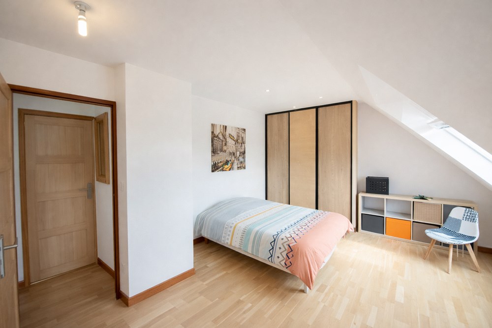 MAISON 120M² - 4 CHAMBRES - 2018 - PIECE DE VIE 42M² - CALME - PARKING - GRANDES CHAMBRES photo 5