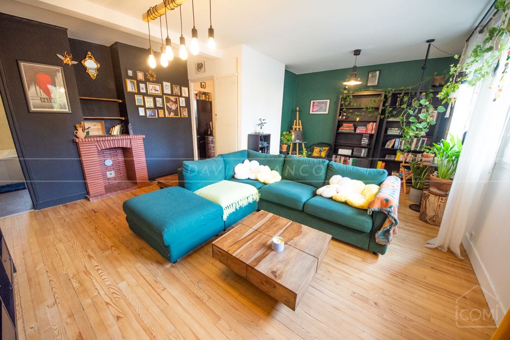 APPARTEMENT T3/4 DE 62M² ENTIEREMENT RENOVE LUMINEUX AVEC DE NOMBREUX RANGEMENTS