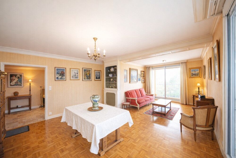 APPARTEMENT T4 DE 110M² - 3CH - EXPOSITION SUD - VUE DEGAGEE - ASCENSEUR - BALCON photo 2