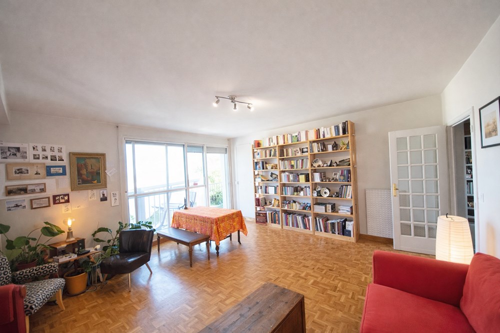 APPARTEMENT T4 - SUPER ESPACE DE VIE - 2/3 CHAMBRES - BALCONS - ASCENSEUR - RARE