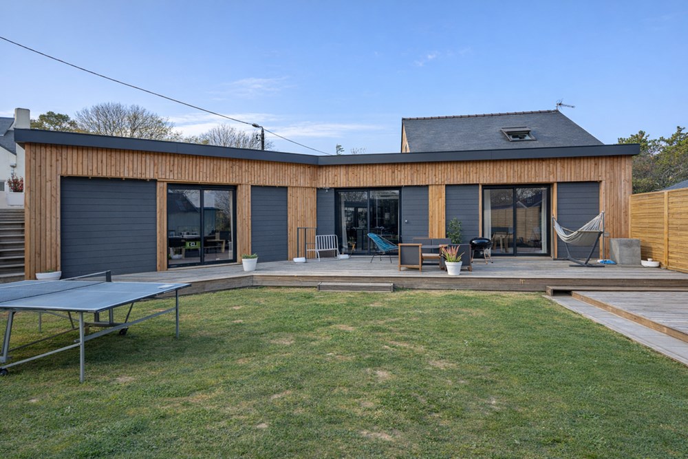 MAISON T6 - 2019 - 164M² HABITABLE - ESPACE DE VIE 80M² - PISCINE CHAUFFEE - PROXIMITE PLAGES ET QUAI - VIE DE PLAIN PIED - RARE