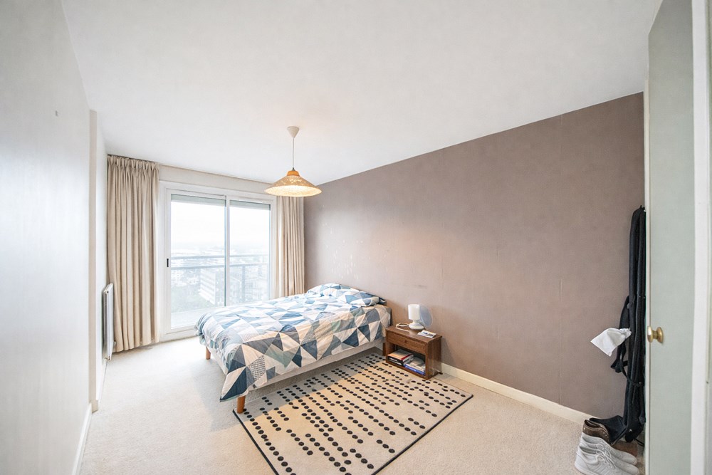 APPARTEMENT - 100M² - SPACIEUX ET LUMINEUX - 3 CHAMBRES - PARKING SOUTERRAIN - ASCENSEUR photo 4