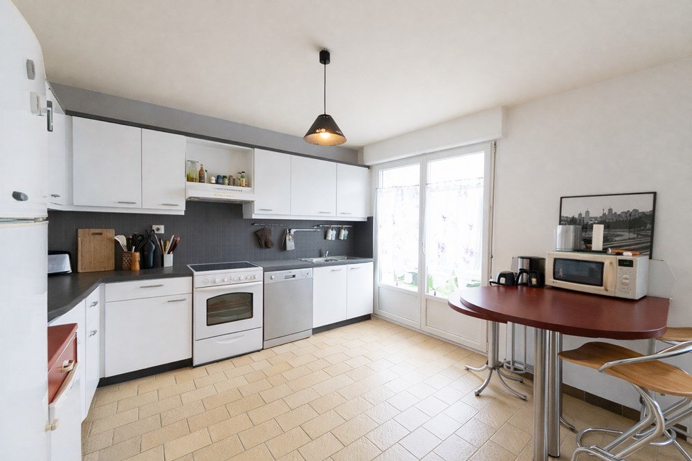 MAISON - T5 - 4 CHAMBRES - 106 M² - GRAND ESPACE DE VIE - SOUS SOL COMPLET - QUARTIER CALME photo 5
