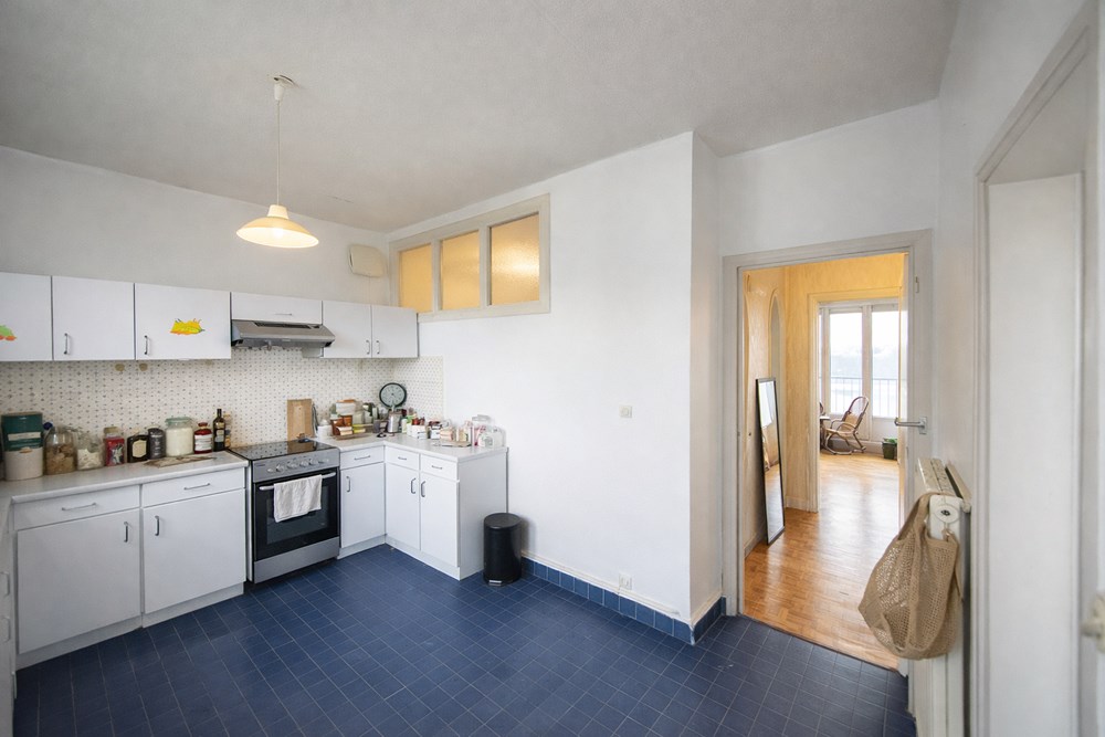 APPARTEMENT PROCHE CENTRE VILLE - BONNE NOUVELLE - 93M² - LUMINEUX ET SPACIEUX - 2 CHAMBRES POSSIBLE 3 - ASCENSEUR - PARKING SOUTERRAIN photo 2